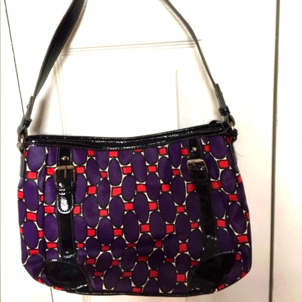 Nine and Co Shoulder Bag